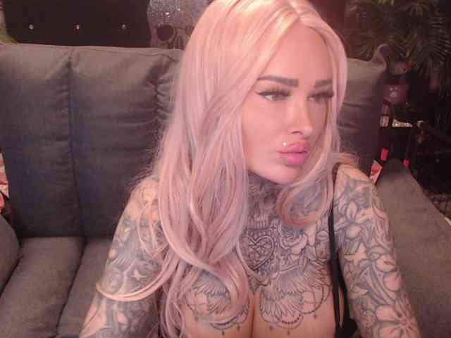 MilaElaine