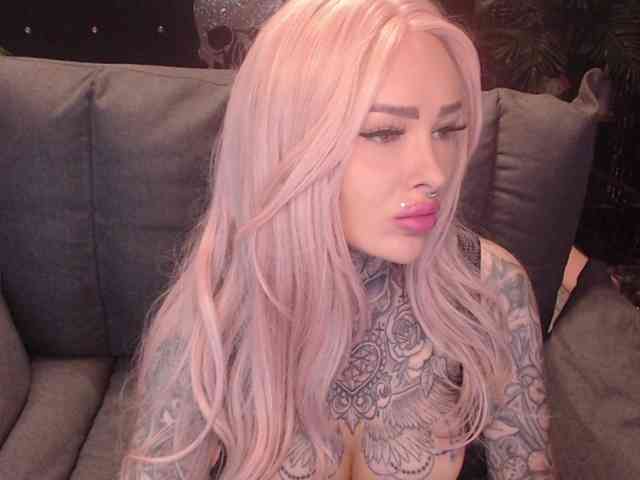 MilaElaine