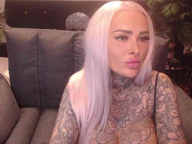 MilaElaine