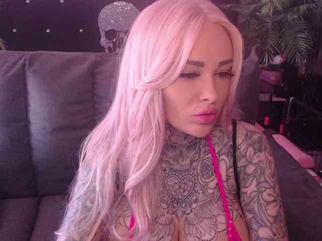 MilaElaine