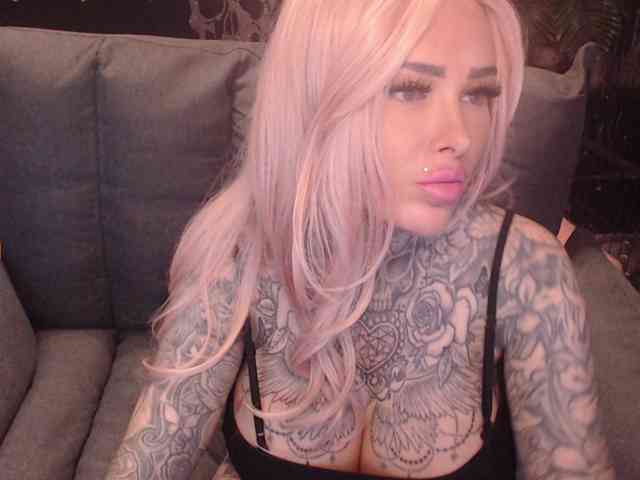 MilaElaine