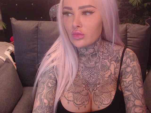 MilaElaine