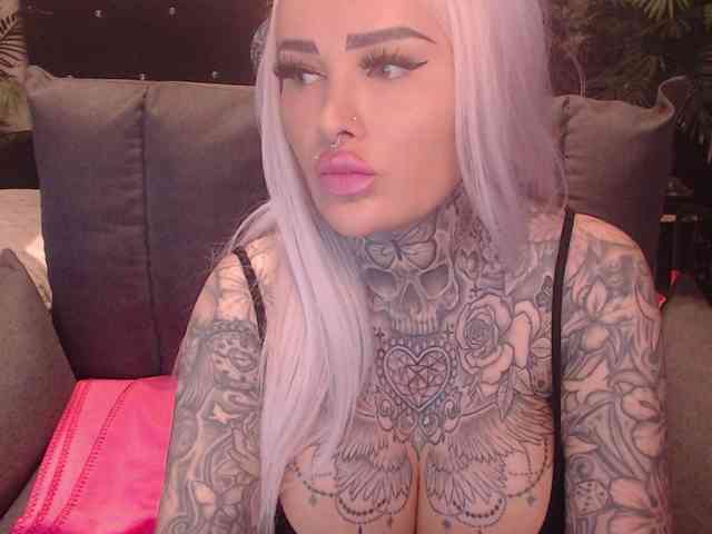 MilaElaine