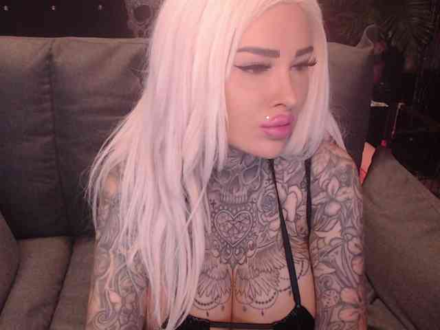 MilaElaine