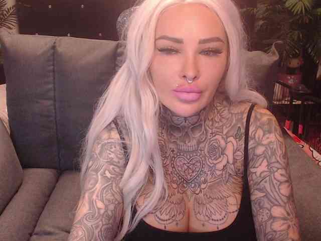 MilaElaine