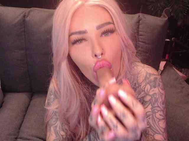MilaElaine