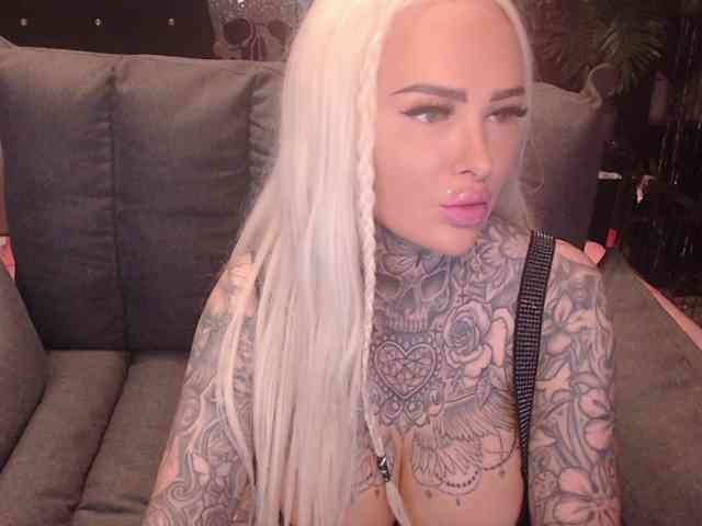 MilaElaine