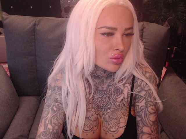 MilaElaine