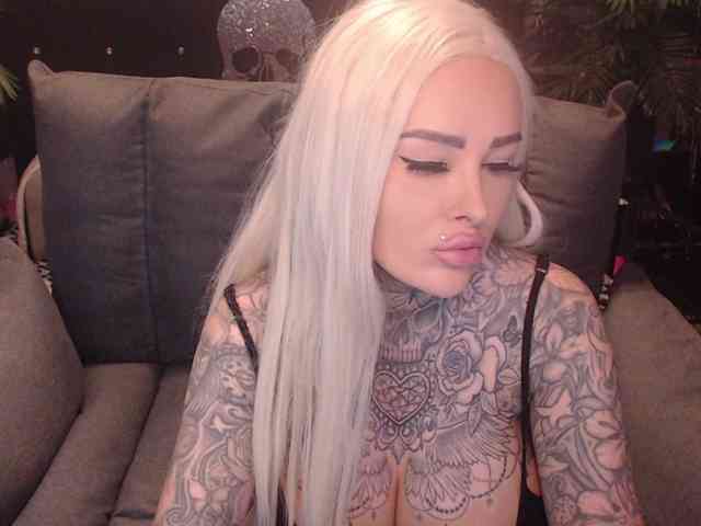 MilaElaine