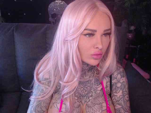 MilaElaine