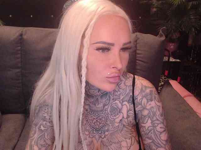 MilaElaine