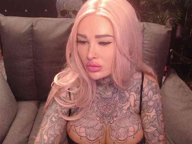 MilaElaine