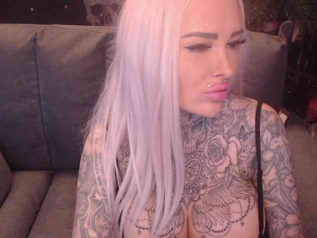 MilaElaine