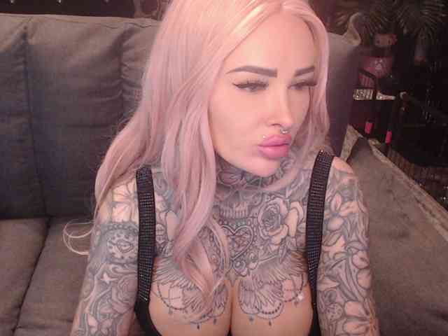 MilaElaine