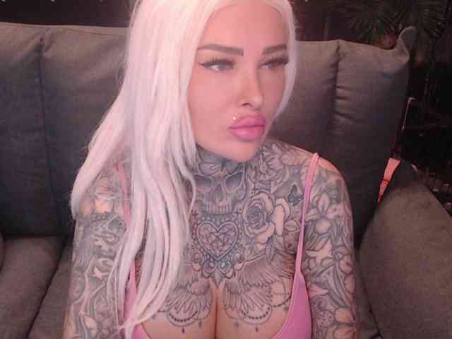 MilaElaine