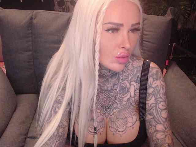 MilaElaine
