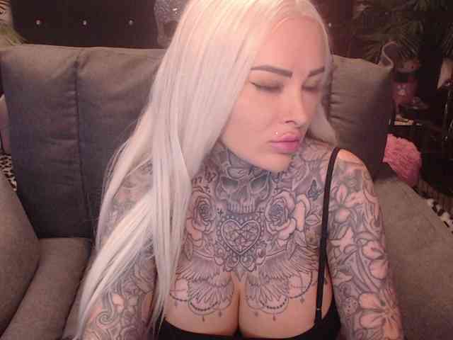MilaElaine