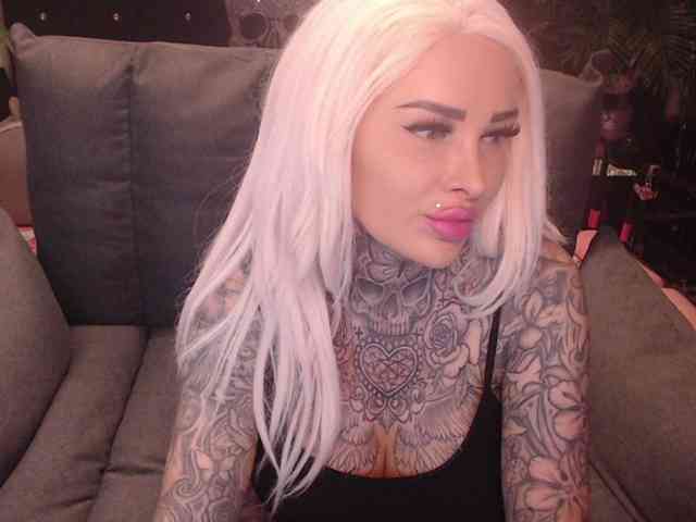 MilaElaine