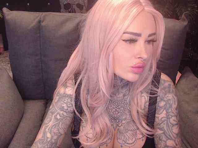 MilaElaine