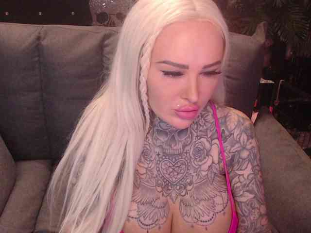 MilaElaine
