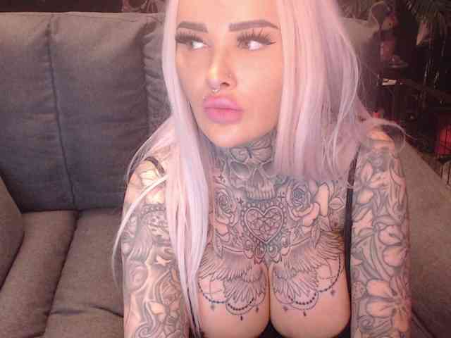 MilaElaine