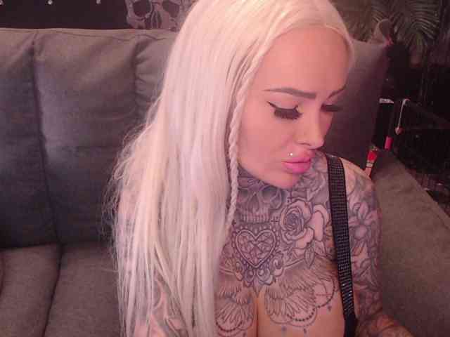 MilaElaine