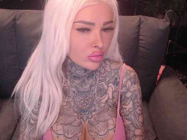 MilaElaine