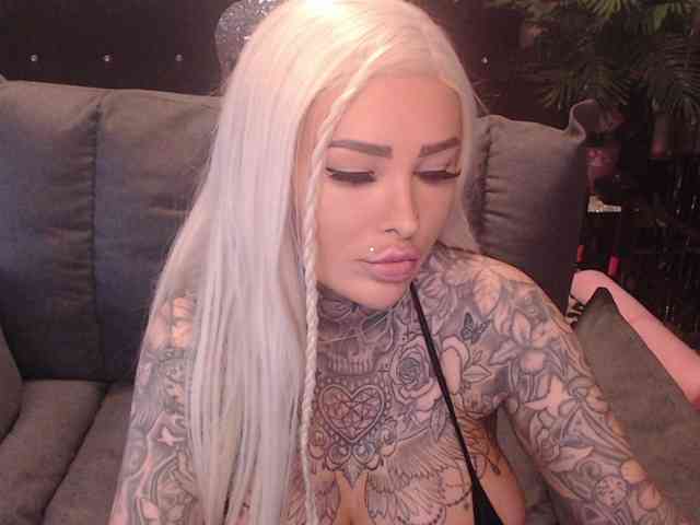 MilaElaine