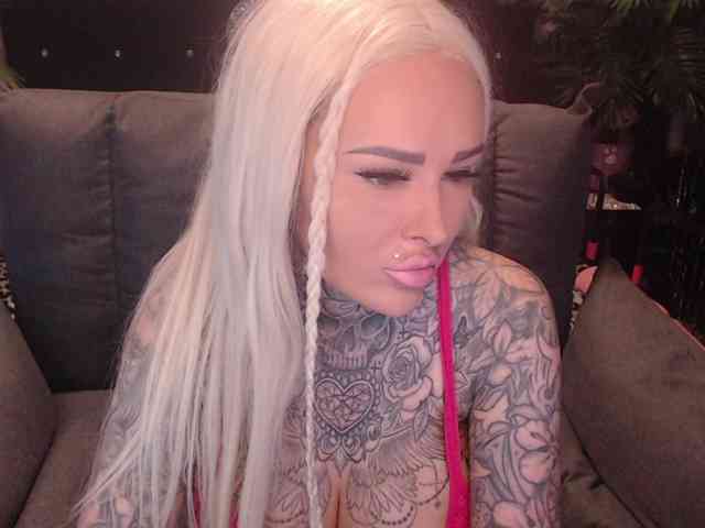 MilaElaine