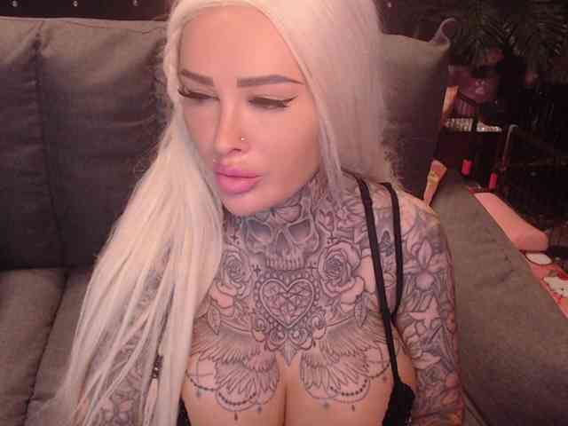 MilaElaine