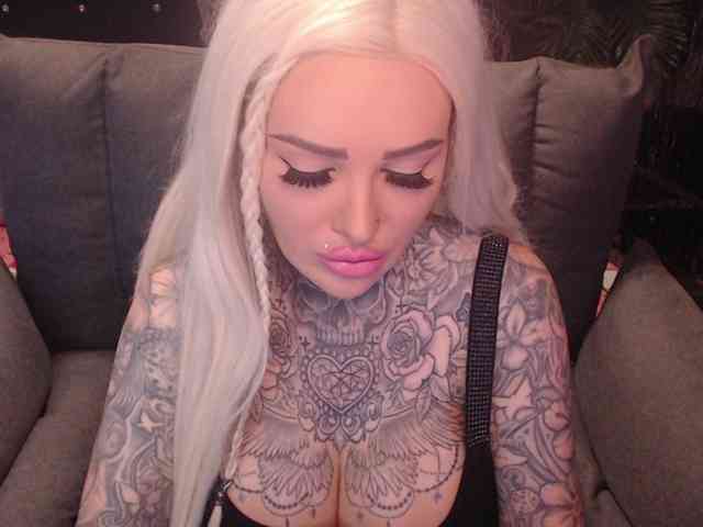 MilaElaine