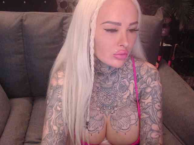 MilaElaine