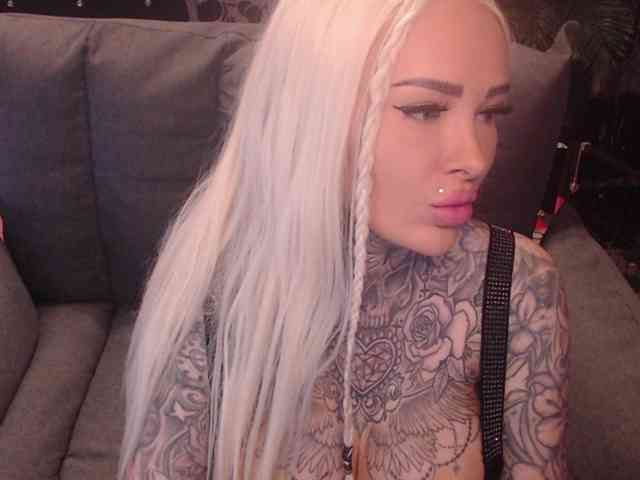 MilaElaine