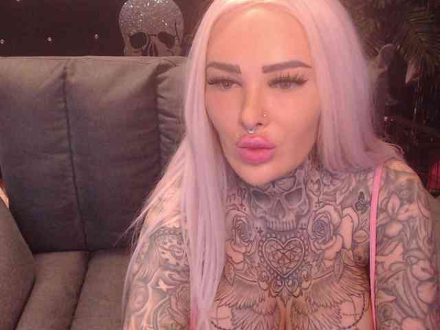 MilaElaine