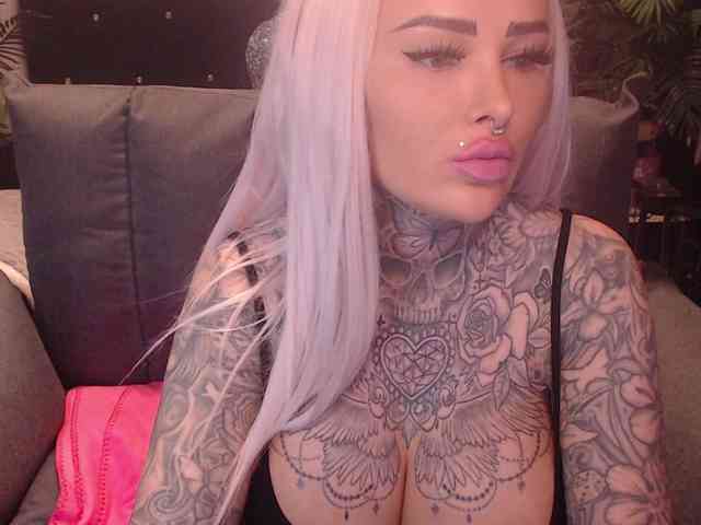 MilaElaine