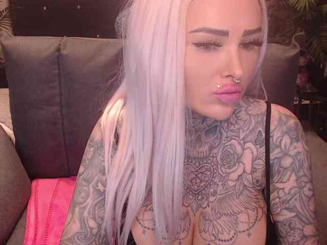 MilaElaine