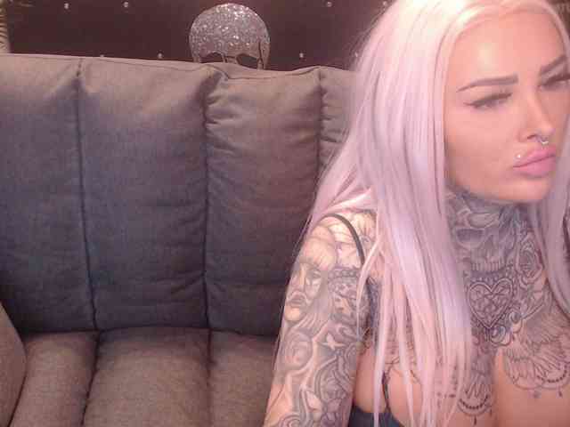 MilaElaine
