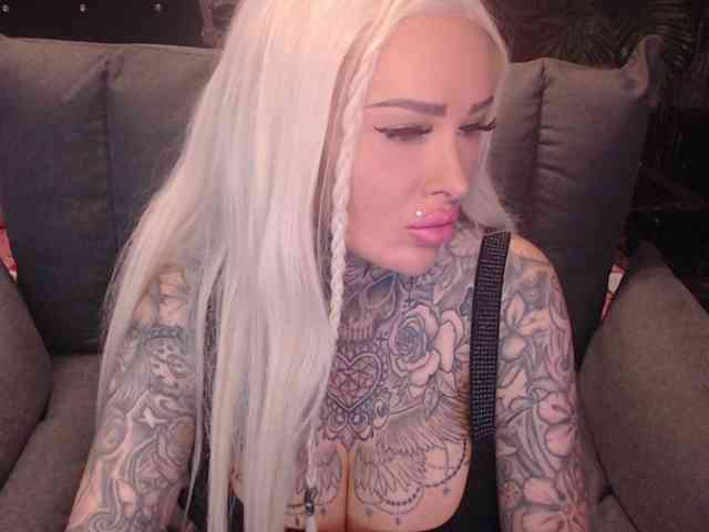 MilaElaine