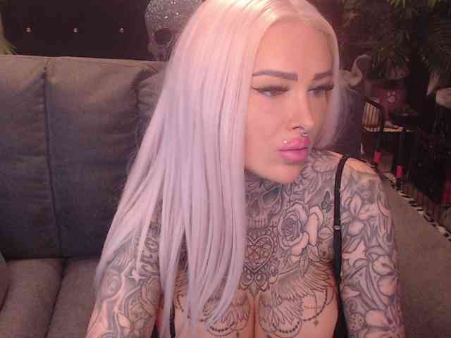 MilaElaine