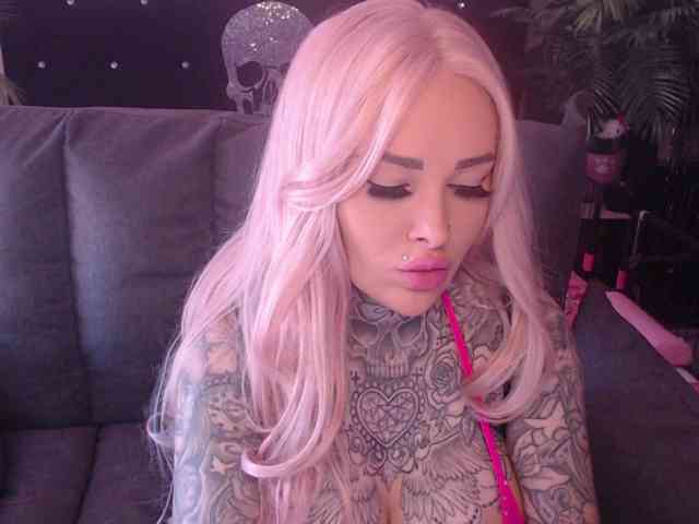 MilaElaine
