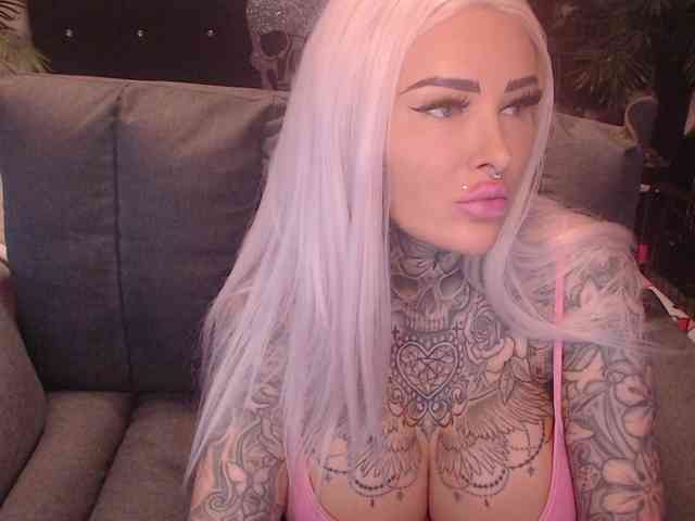 MilaElaine