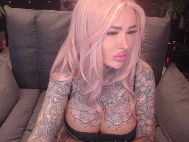 MilaElaine