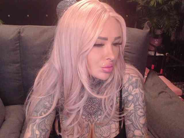 MilaElaine