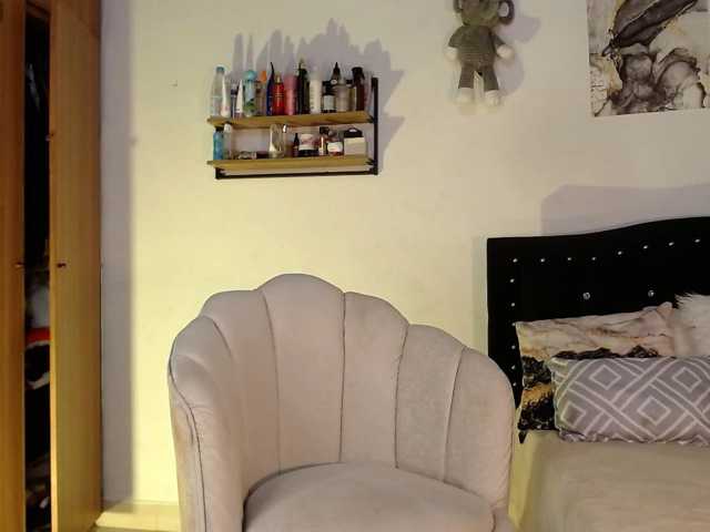 erika18love live cam on BongaCams