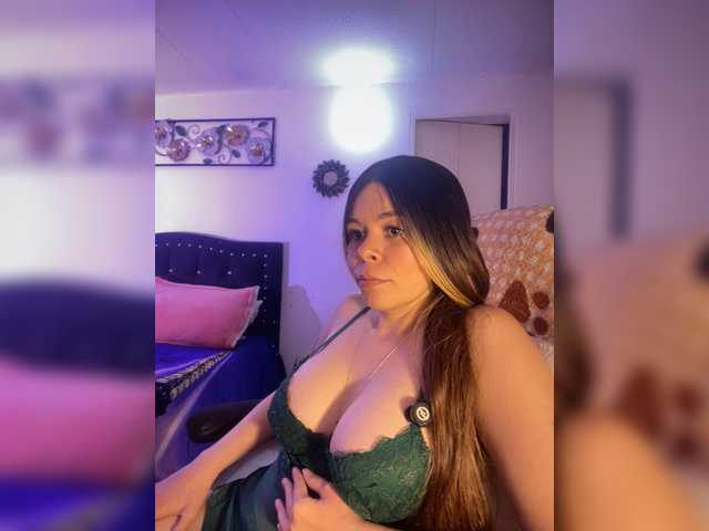 erika18love webcam