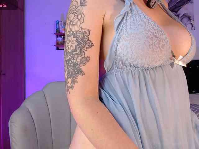 erika18love webcam