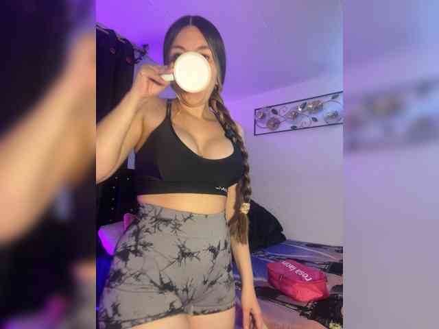 erika18love webcam