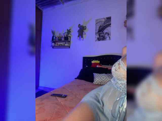 erika18love webcam