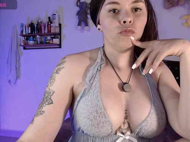erika18love webcam