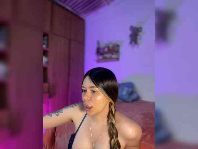 erika18love webcam